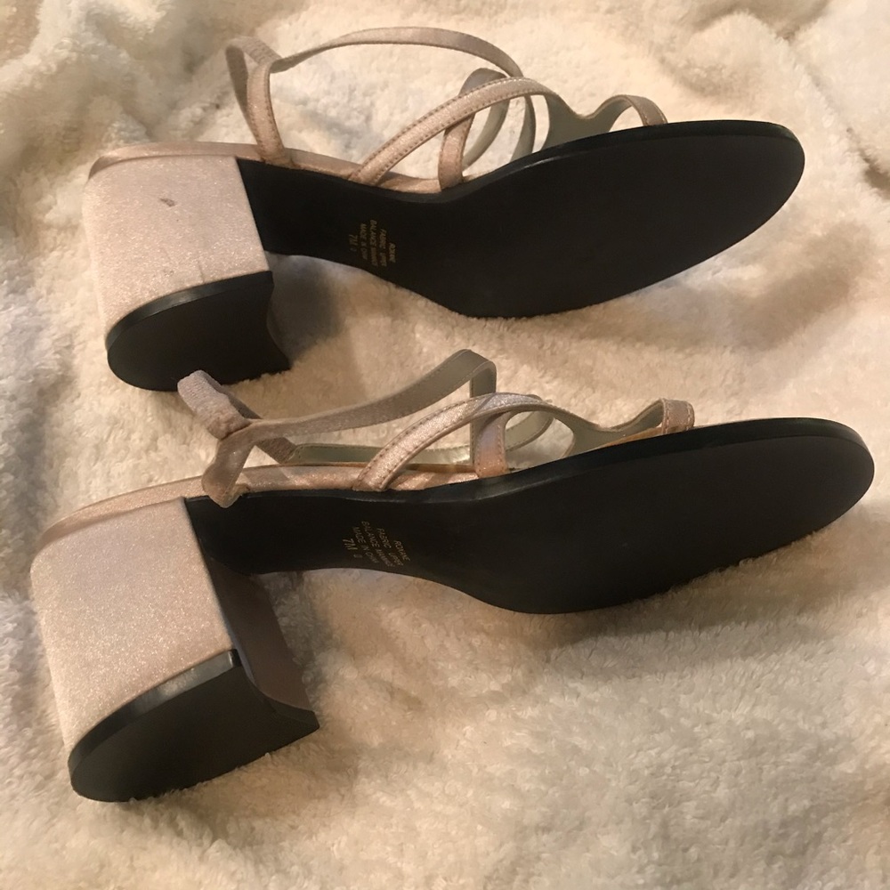 Prima Block Heels - Picture 5 of 8